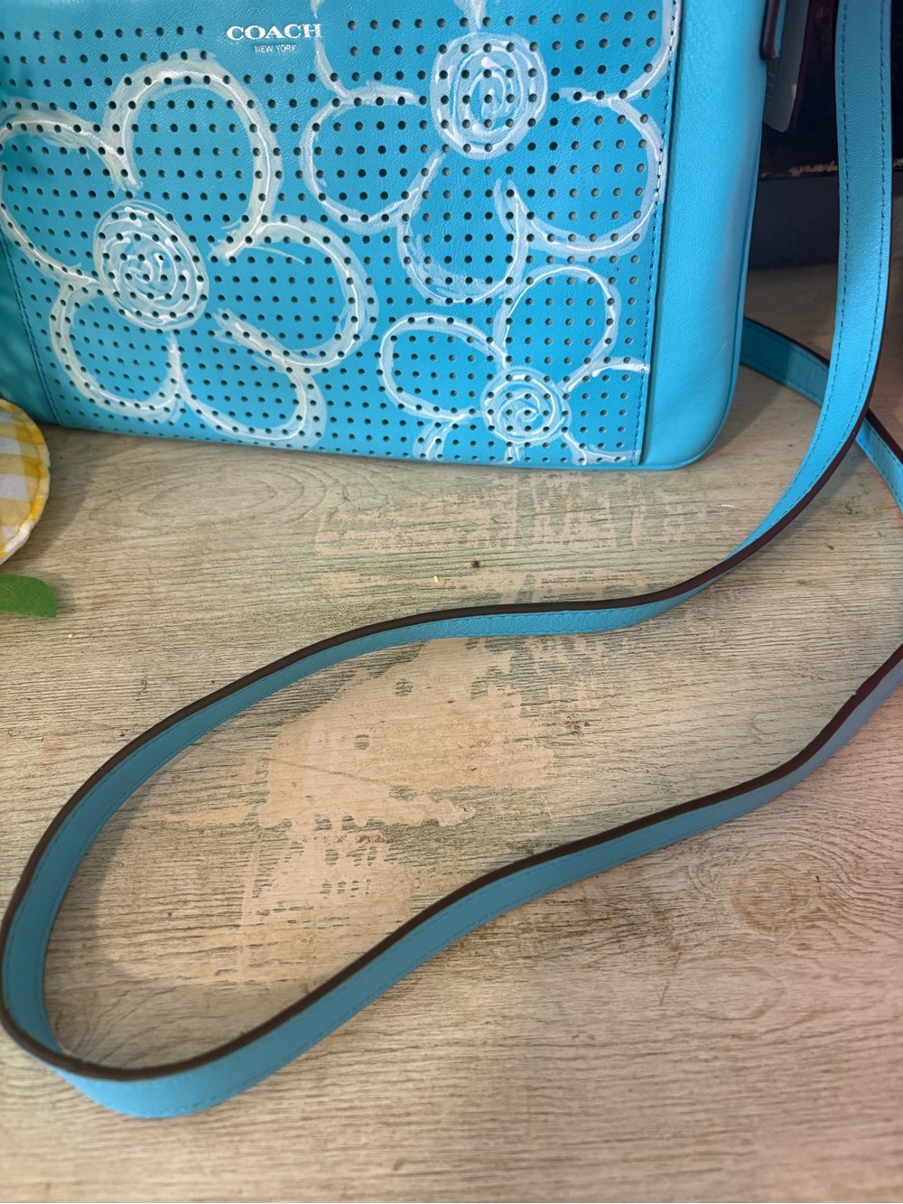 Handpainted CrossBody Bag - Picture 3 of 5